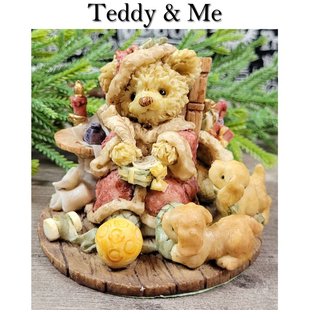 Teddy & Me Resin Christmas Bear & Puppies Figurine 1993